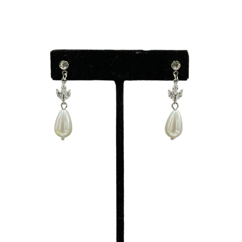 Silver Pearl Earrings